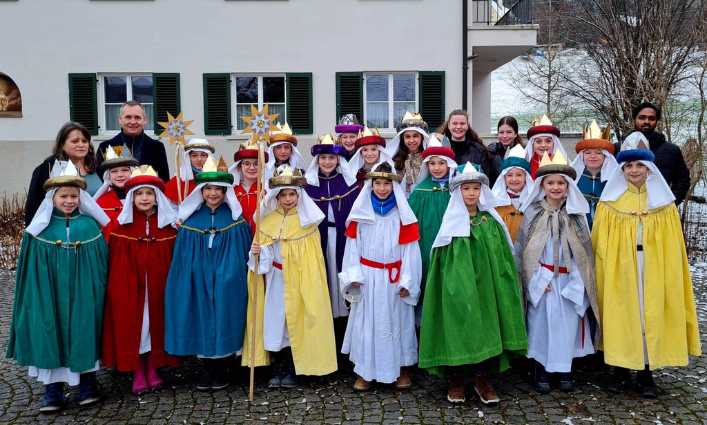 Sternsingeraktion der Pfarre A GESAMT 06-01-2022 _2_.jpg