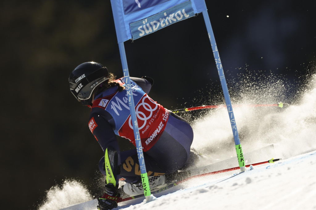 Italy_Alpine_Skiing_World_Cup_85653.jpg