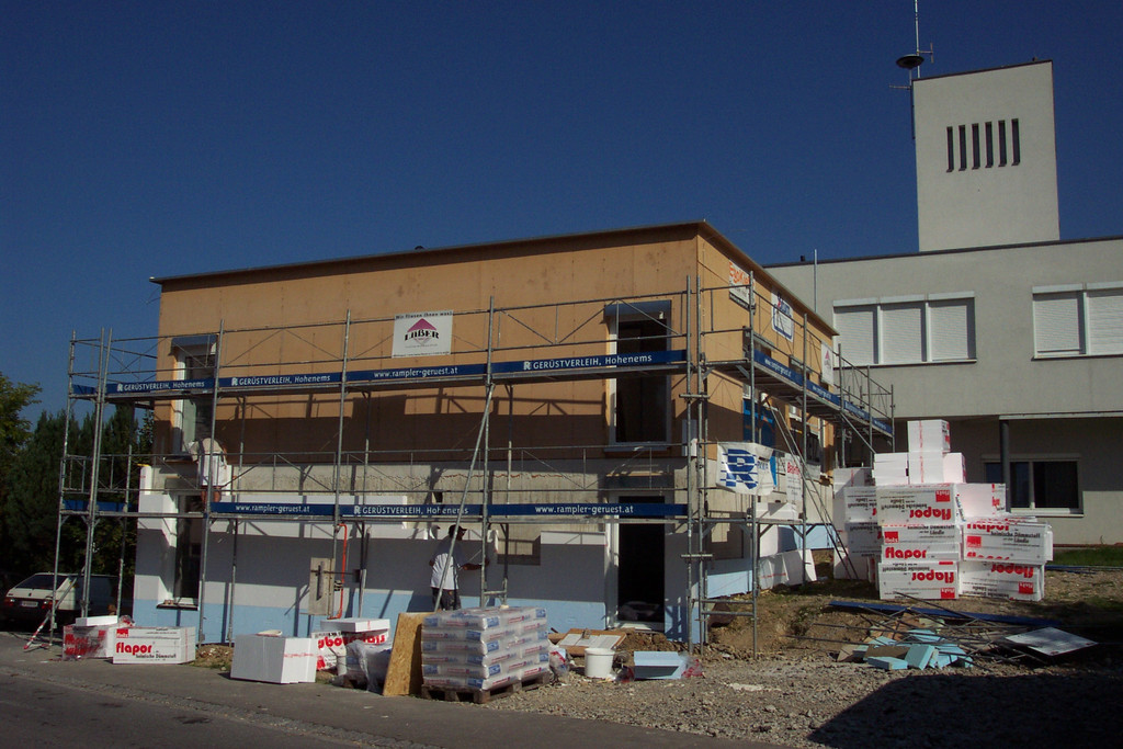 Rotkreuzst__tzpunkt C BAU September 2005 _1__ jpg.jpg