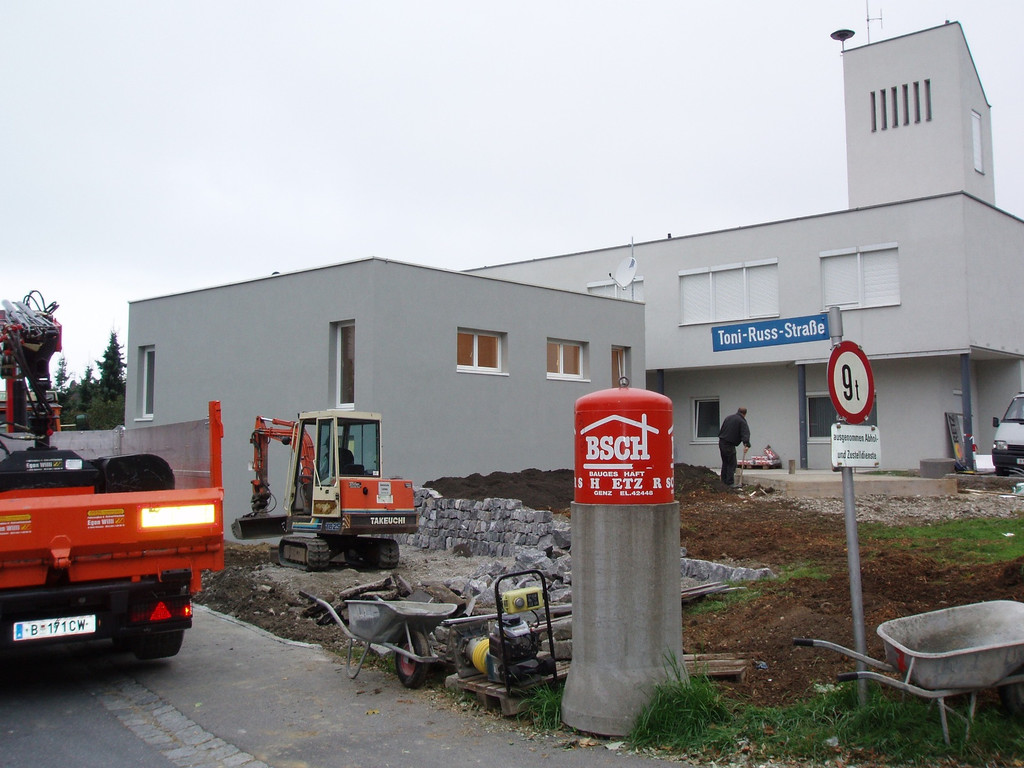 Rotkreuzst__tzpunkt C BAU September 2005 _4__ jpg.jpg