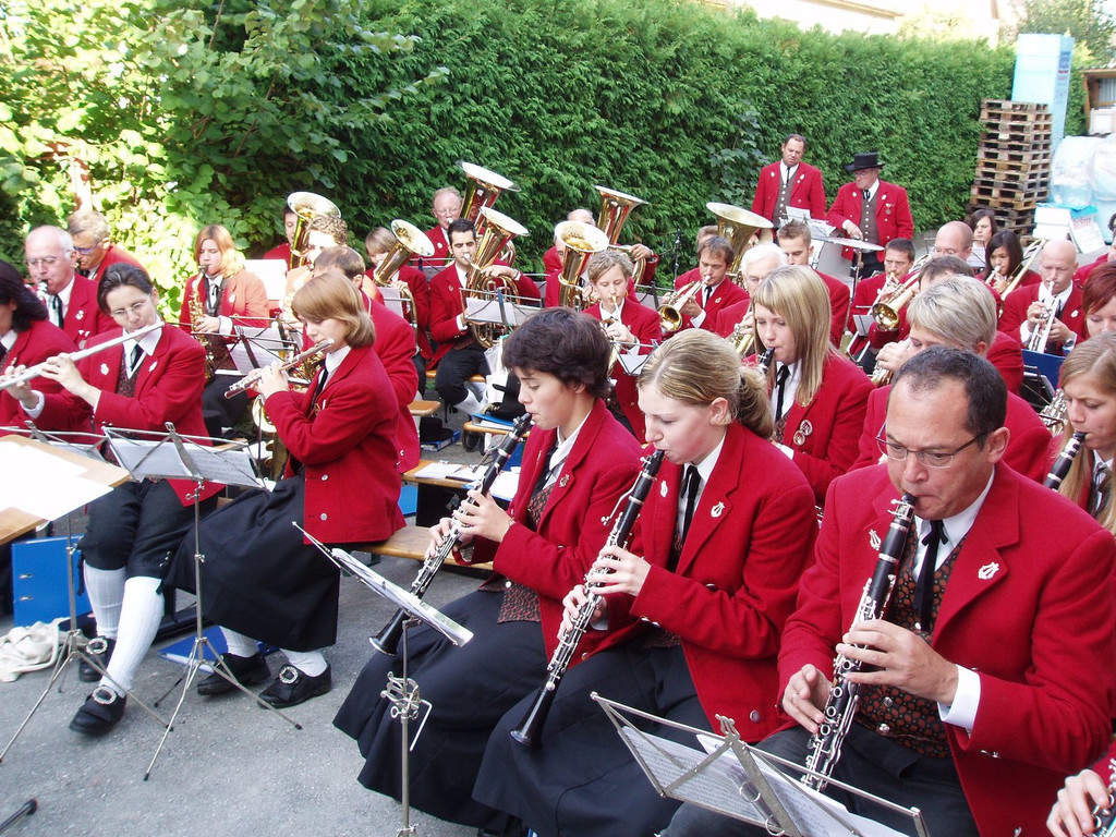 Rotkreuzst__tzpunkt D ER__FFNUNGmit Messe September 2005 _2_.jpg