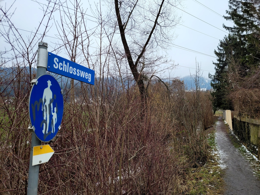 Schlossweg BR__CKELE NEU Verlauf SYMBOLFOTO 17-01-2022 _2_.jpg