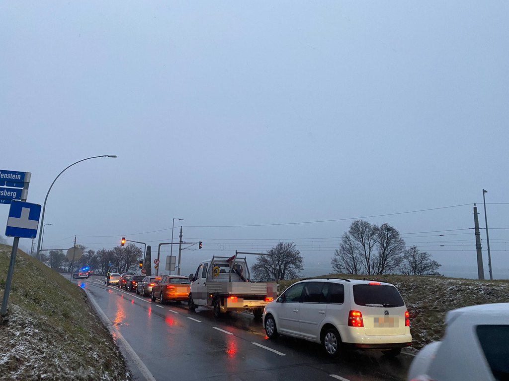 demo stau 2.jpg