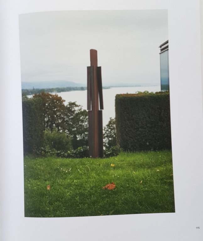 Figur auf Privatgrundstueck.jpg