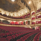 2_4_1051-Volkstheater_Saal__c_EMILBLAU_Y0A4711.jpg