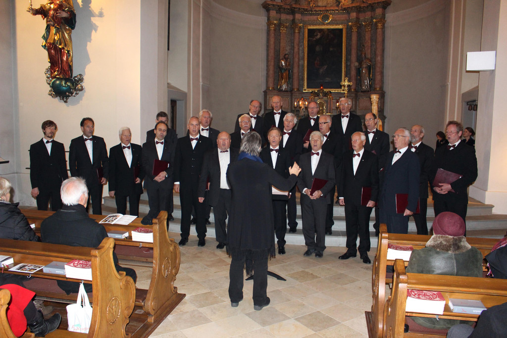 M__nnergesangverein BB ADVENTKONZERT Pfarrkirche 2017.JPG