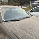 Saharastaub auf Autos