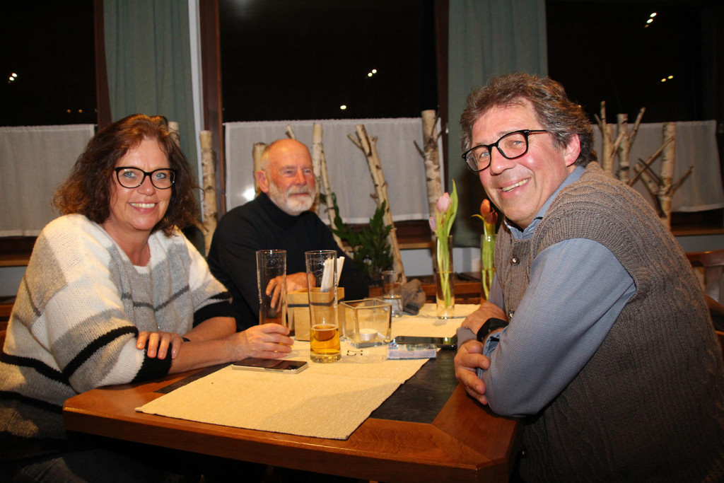 IMG_0360 Frank und Sabine Kirchner mit Hubert Wolters _Mitte_.JPG