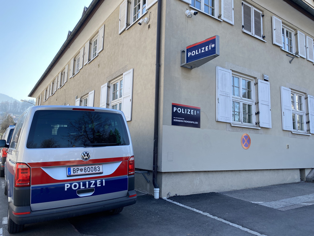 fremdenpolizei _2_.jpg
