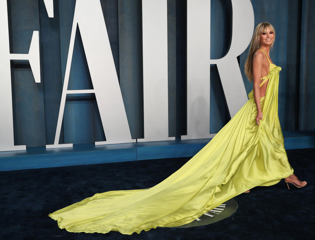 2022-03-28T102258Z_1009776097_HP1EI3S0SU7NC_RTRMADP_3_AWARDS-OSCARS-VANITYFAIR-ARRIVALS.JPG