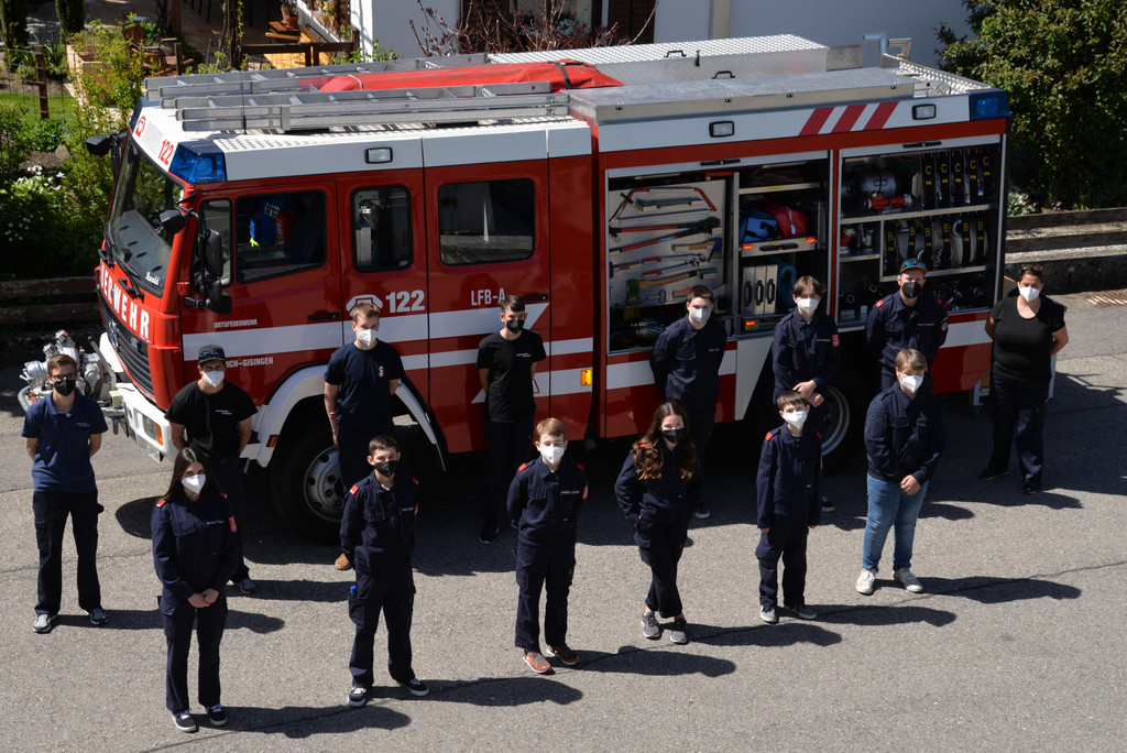 Gruppenfoto Feuerwehrjugend.JPG