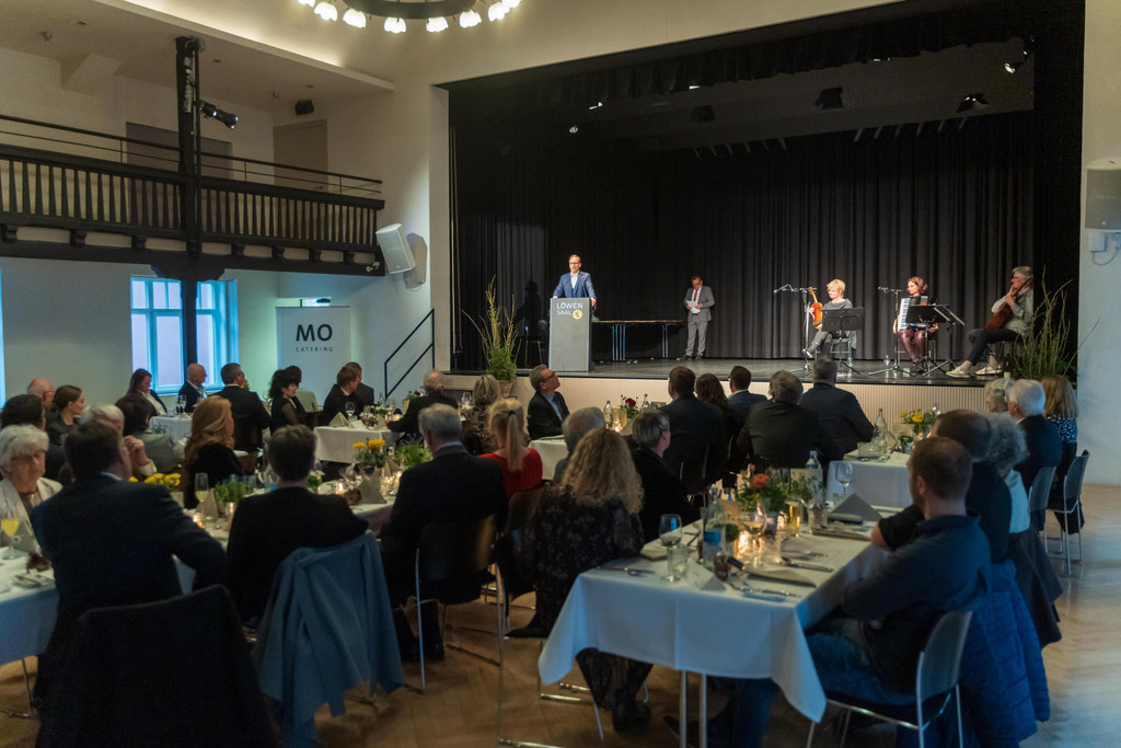 Ehrungen der Stadt Hohenems 2022 - Ehrenring- und Ehrennadeltr__ger - _c_Dietmar Stiplovsek _18_.jpg