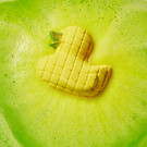 disco_duck_bath_bomb_hero_2000x1364_2022-1.jpg