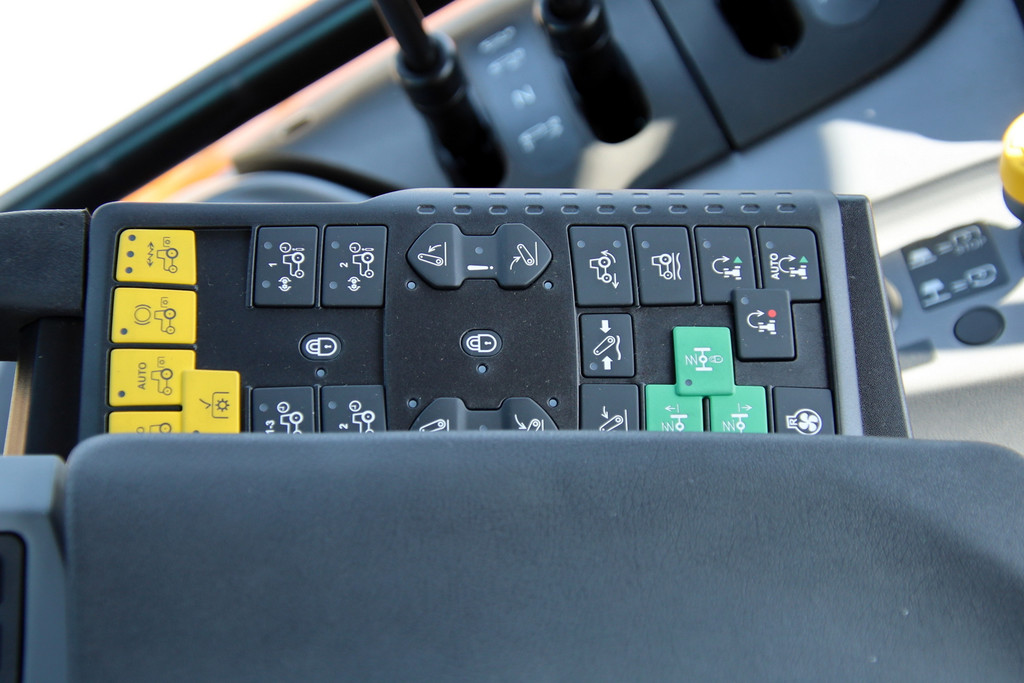 Traktor _12_.JPG