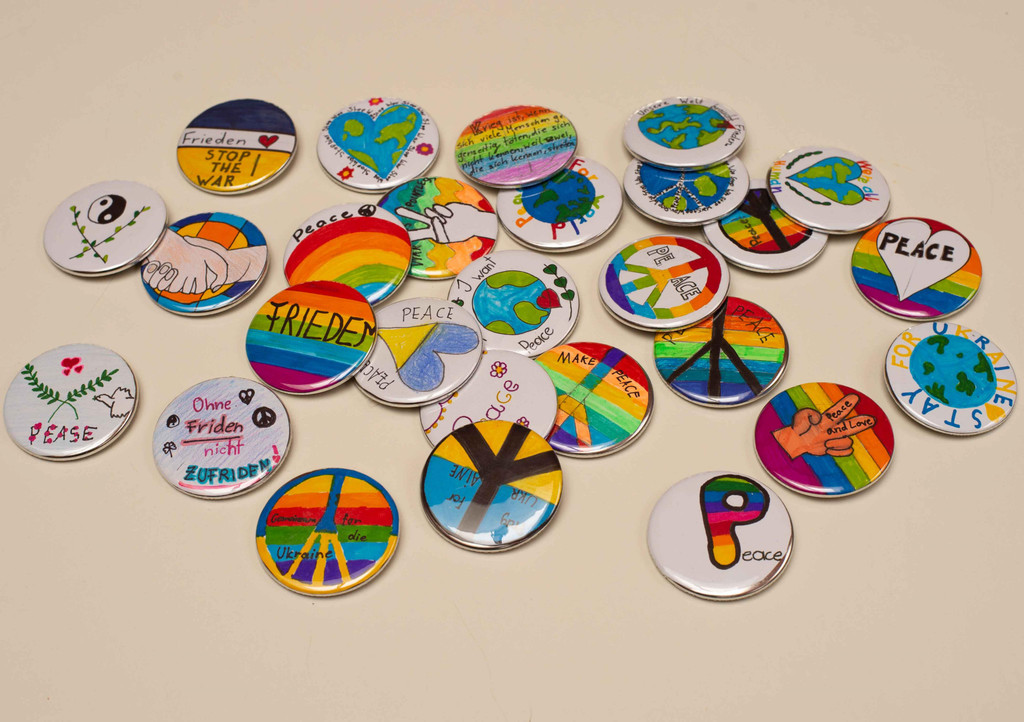 Buttons.jpg