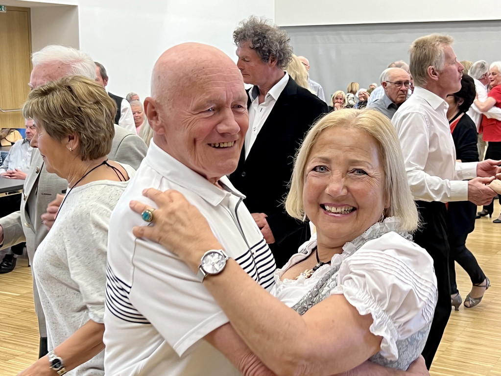 13_ La__ndle April 22.jpg