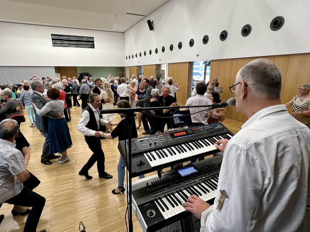 36_ La__ndle April 22.jpg