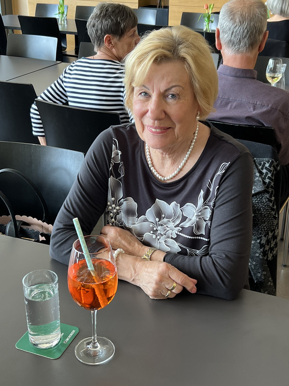 44_ La__ndle April 22.jpg