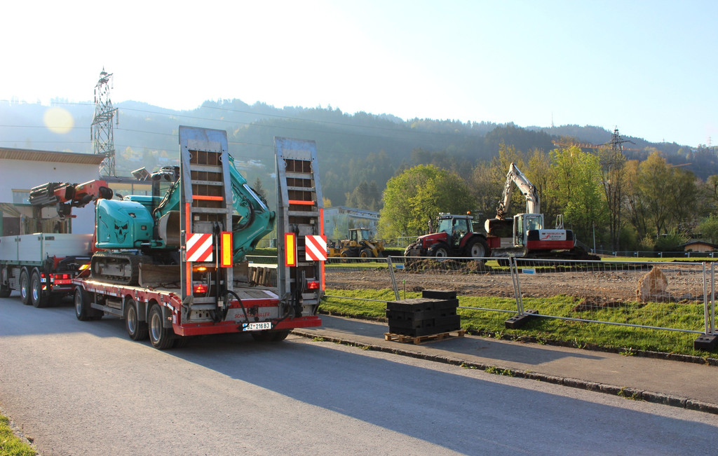 Fu__ball STADION HOFERFELD A BAUARBEITEN Start 20-04-2022 _5_.JPG