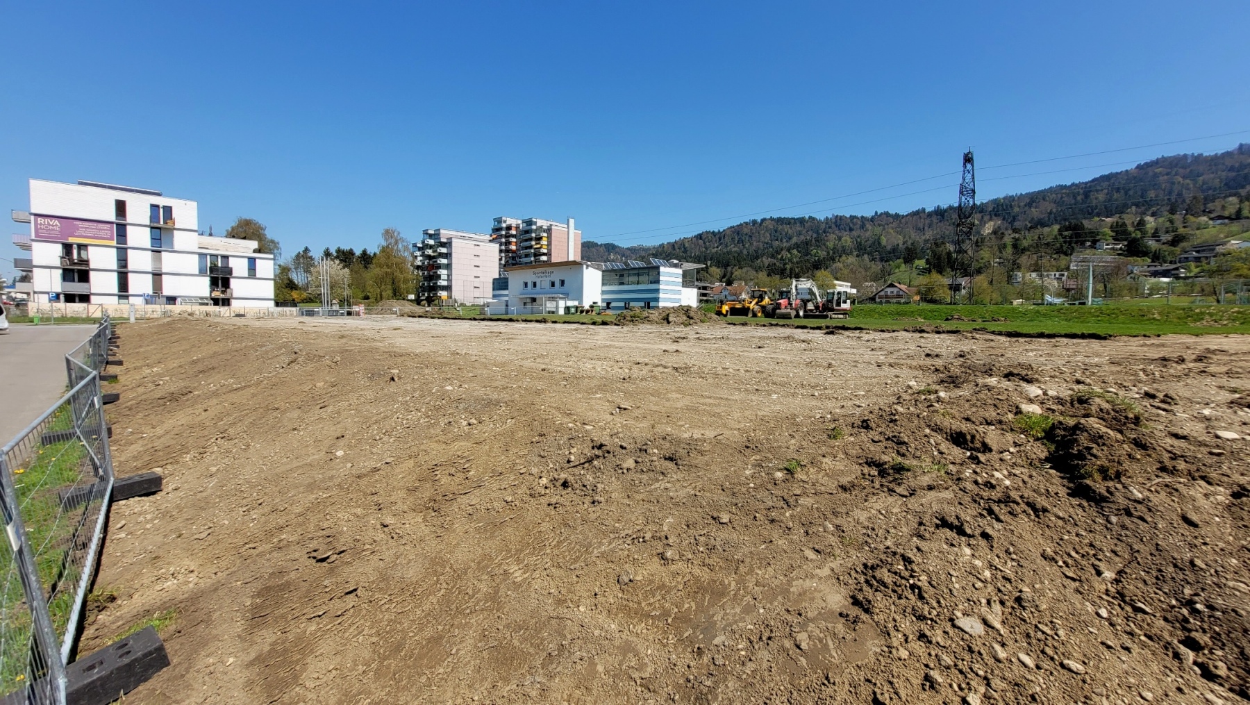 Fu__ball STADION HOFERFELD A BAUARBEITEN Start 20-04-2022 _7_.jpg