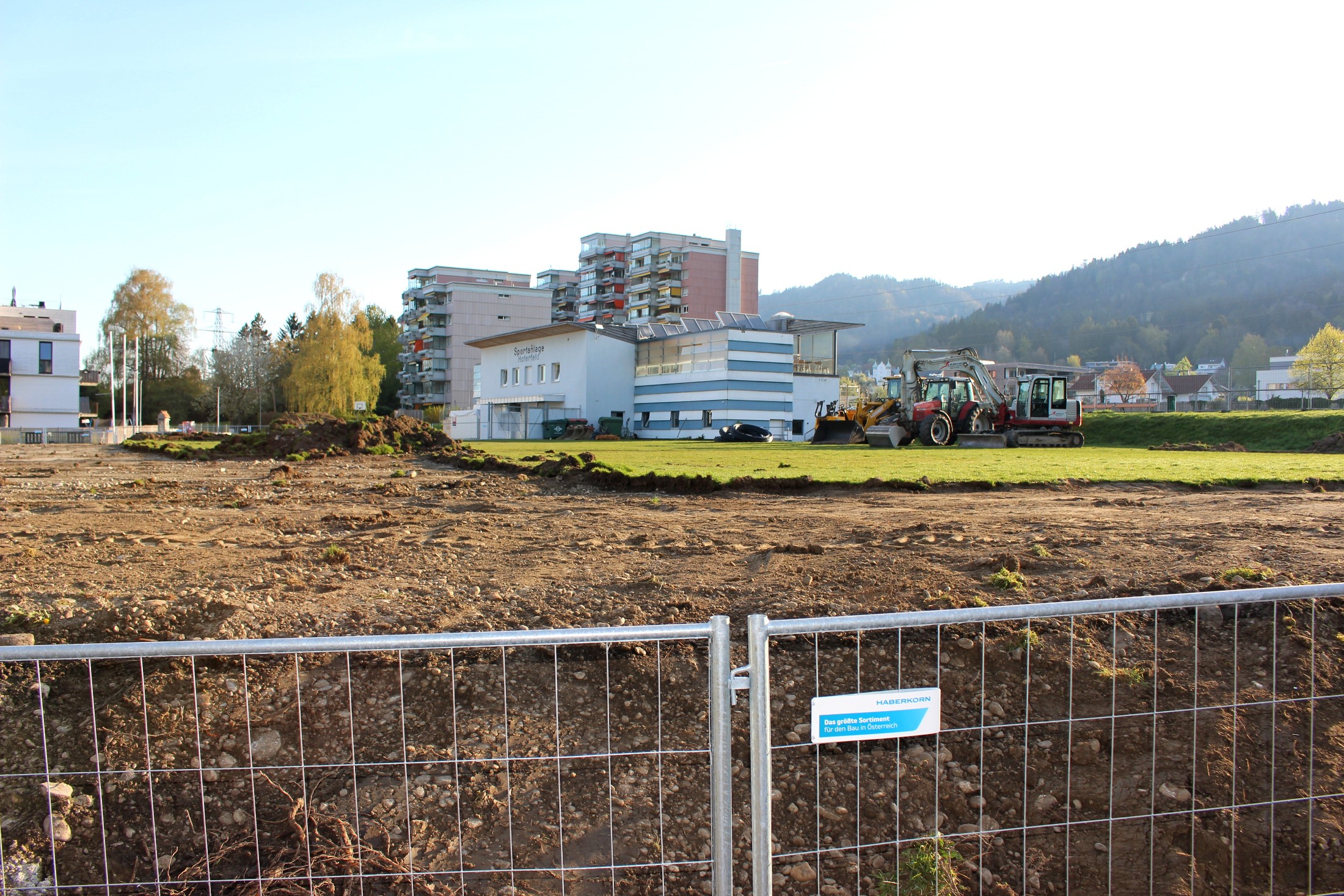 Fu__ball STADION HOFERFELD A BAUARBEITEN Start 20-04-2022 _12_.JPG