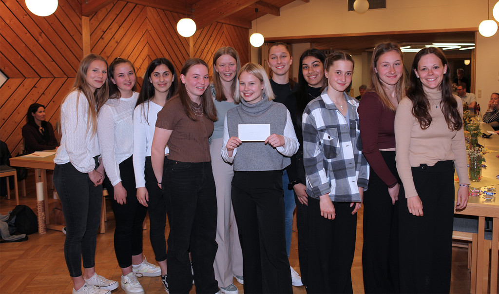 Ehrung Team-Turnerinnen Staatsmeisterinnen.jpg
