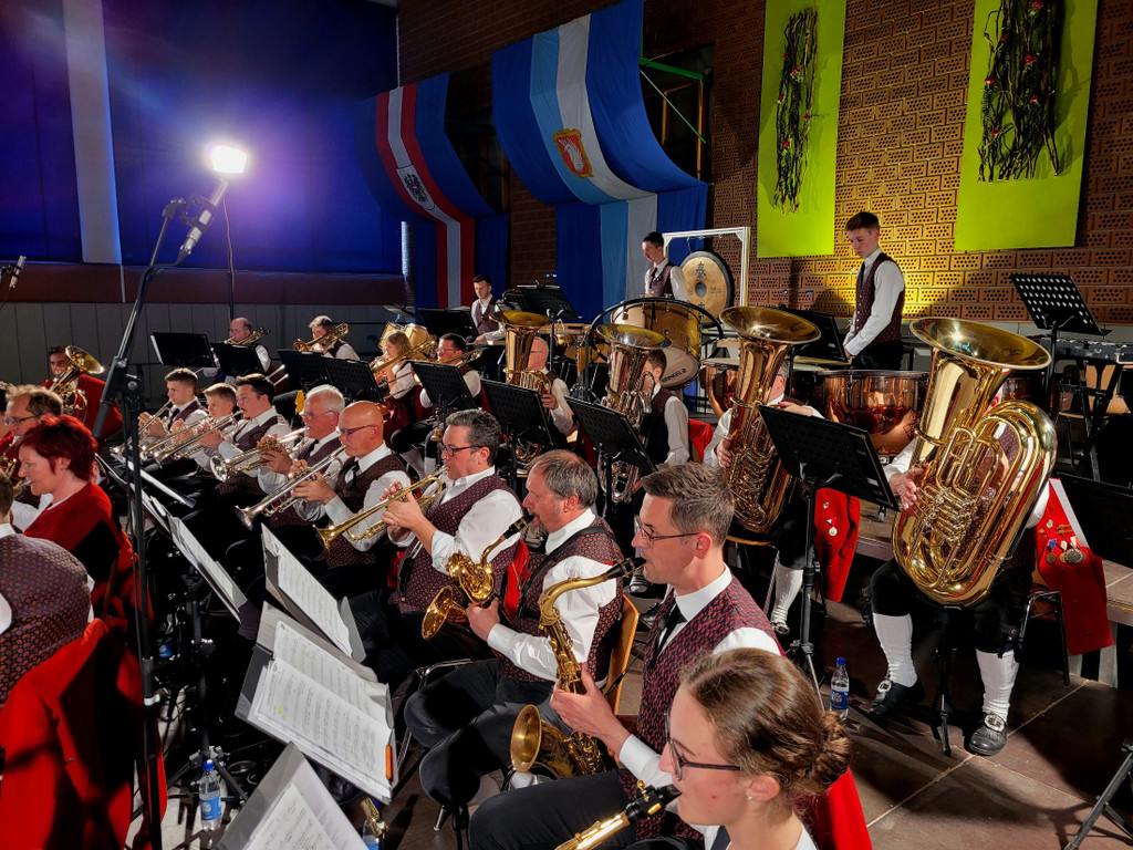 Musikverein FR__HLINGSKONZERT AA Klangk__rper AUSSCHNITT 23-04-2022 _1_.jpg