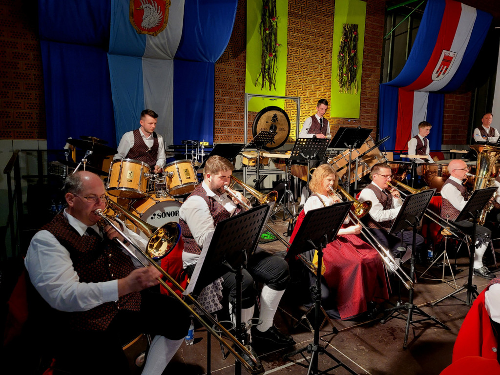 Musikverein FR__HLINGSKONZERT AA Klangk__rper AUSSCHNITT 23-04-2022 _4_.jpg