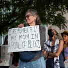 2022-05-04T111209Z_831878946_RC2TZT909TC0_RTRMADP_3_USA-ABORTION.JPG