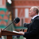 2022-05-09T081109Z_1595534001_RC2K3U943SHI_RTRMADP_3_WW2-ANNIVERSARY-RUSSIA-PARADE.jpg