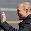 2022-05-09T081538Z_229061206_RC2K3U9T7VDC_RTRMADP_3_WW2-ANNIVERSARY-RUSSIA-PARADE.jpg