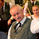 Muttertagskonzert HM Stallehr Bings Radin 2022 Kapellmeister Willi Bitschnau.jpg