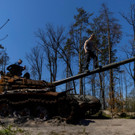 2022-05-07T003229Z_1745792409_RC2M1U9M1H8H_RTRMADP_3_UKRAINE-CRISIS.JPG