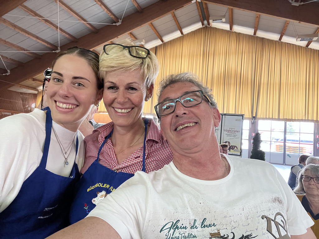 16_ Muttertag Su__dtirol 22.jpg