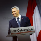 2022-05-14T134456Z_1097373127_RC217U9WGTLU_RTRMADP_3_AUSTRIA-POLITICS.JPG