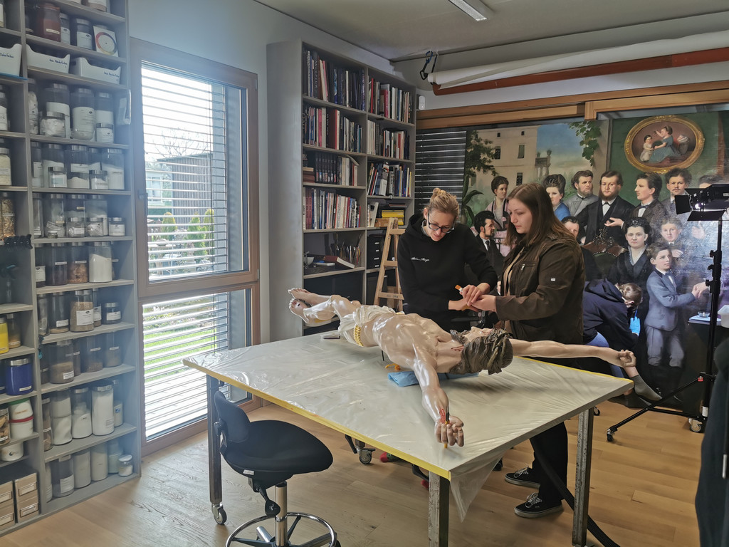 Jesus_restauration _5_-Nicole Mayer_ Rebecca _OJAD_.jpg