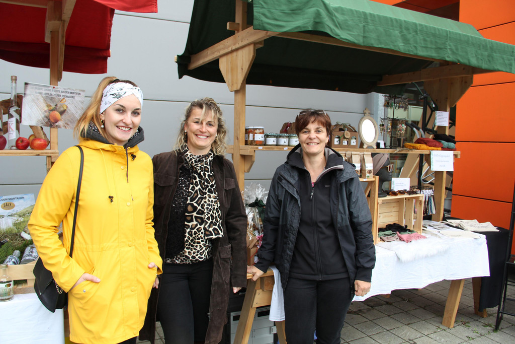 Johanna und Sabine Fitsch_ Carmen Juen.JPG