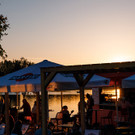 04_Abendstimmung bei Negroni Please am CopaBeach_c_Adrian Almasan.jpg