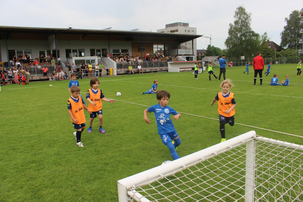 Fu__ball NACHWUCHS U7 Turnier Lochau 22-05-2022 _19_.JPG