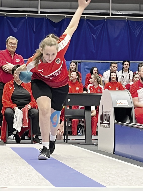 Lena in Action_print.jpg