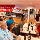 Foto Gem__htliches Zusammensitzen vor demAbendessen.jpg