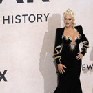 France_Cannes_2022_amfAR_Arrivals_41493.jpg
