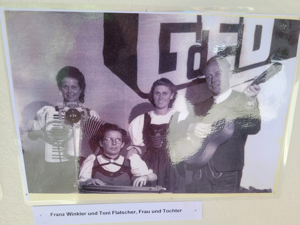 Seniorenbund WINKLER Franz Gedenkveranstaltung 27-05-2022 _57_.jpg