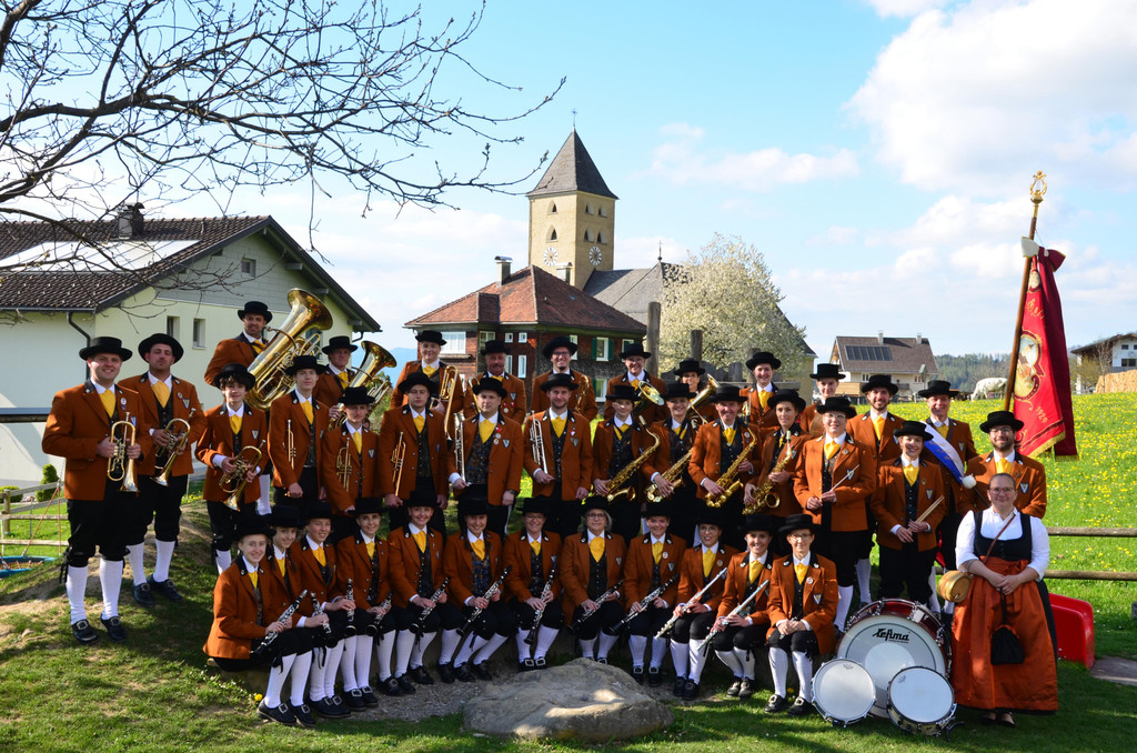 Gruppenfoto Spielplatz_3.JPG