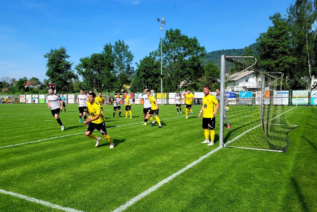 H__rbranz VOL FUSSBALL FEST 75 JAHRE plus SPIEL gegen Feldkirch Symbolfoto Ank__ndigung TERMIN Juni 2022 _3_ AUFMACHER SPIEL.jpg