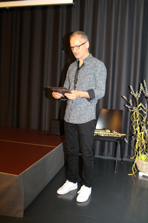IMG_2561a.jpg