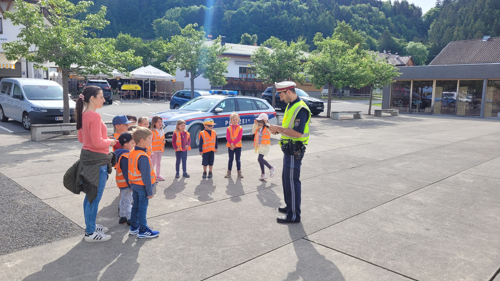 Besuch vom Polizisten_Juni 2022 _12_.jpg