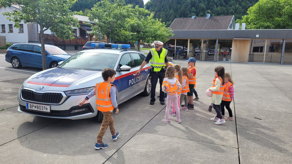Besuch vom Polizisten_Juni 2022 _15_.jpg