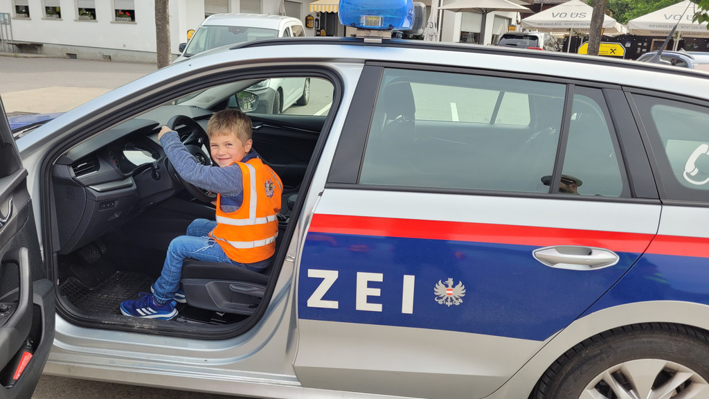 Besuch vom Polizisten_Juni 2022 _22_.jpg