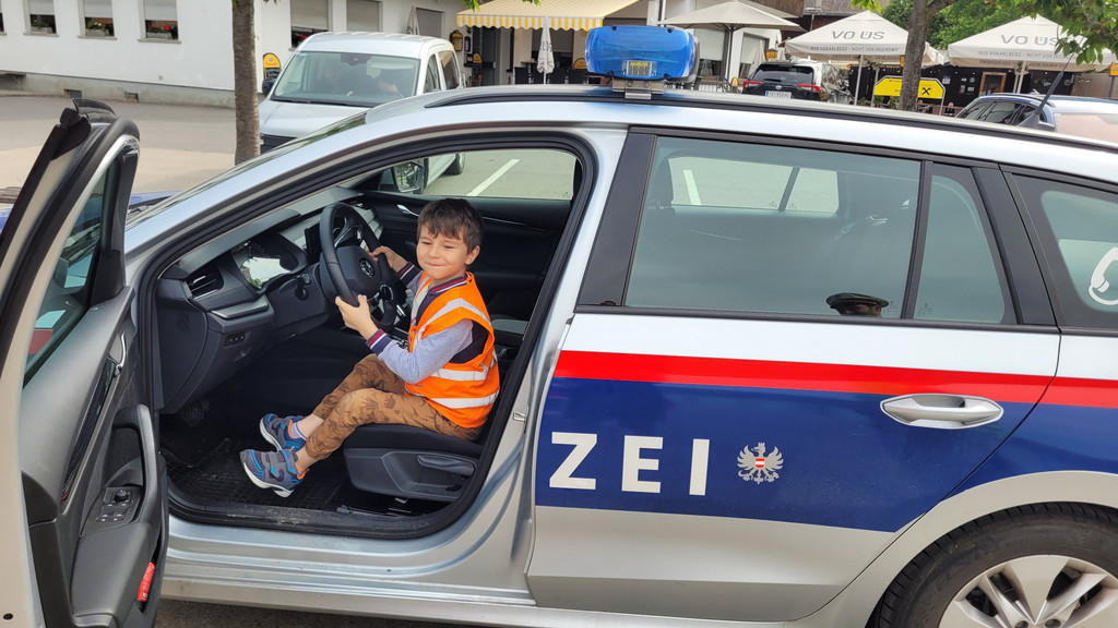 Besuch vom Polizisten_Juni 2022 _28_.jpg